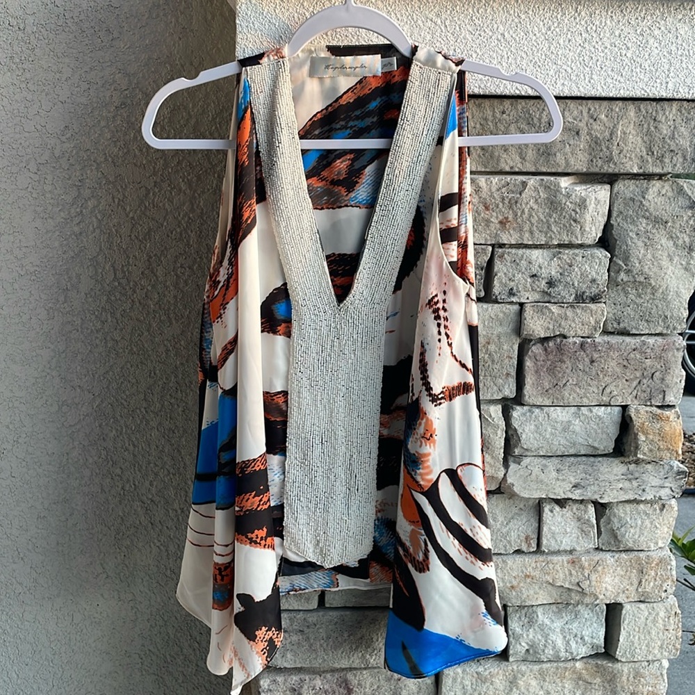 Retro Funky Abstract Beaded Vneck Tunic Top
